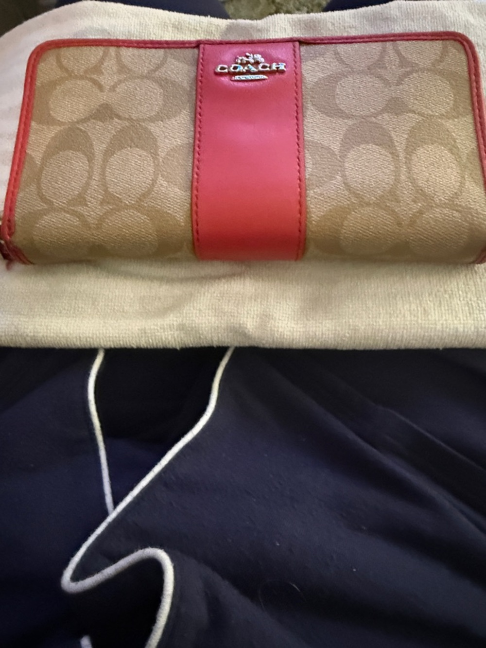Coach Khaki Signature Zip Wallet with Coral/Pink Trim